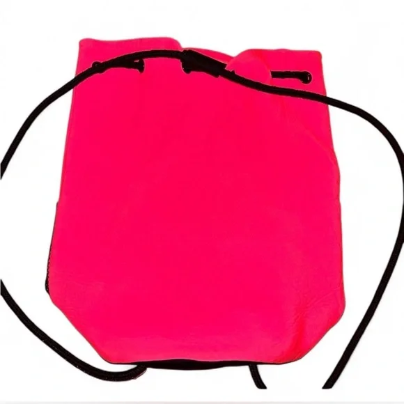 Victoria’s Secret Hot Pink Drawstring Bag - Picture 6 of 8